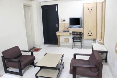 Hotel Kingsway, Ahmedabad 3
